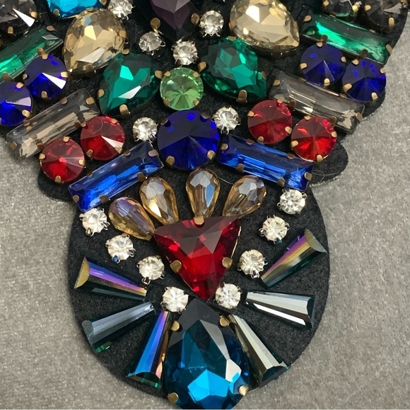 Multicoloured rhinestone gem jewelled bib statement necklace - Picture 7 of 15